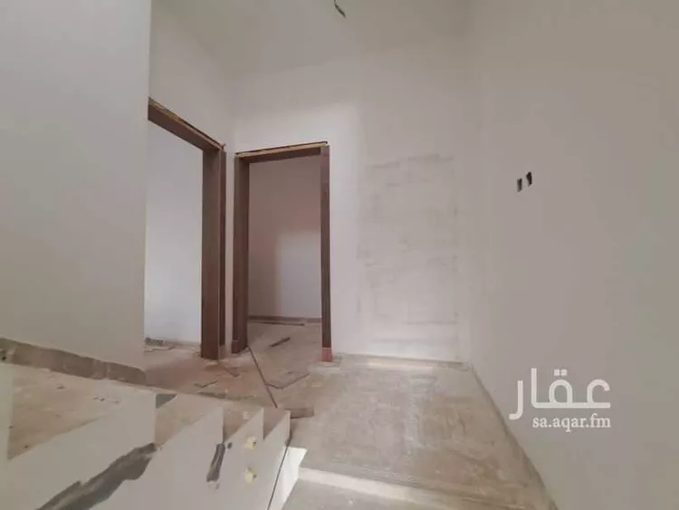 دور للبيع في شارع ابن الحطاب, حي العوالي, مدينة الرياض, منطقة الرياض صورة 5