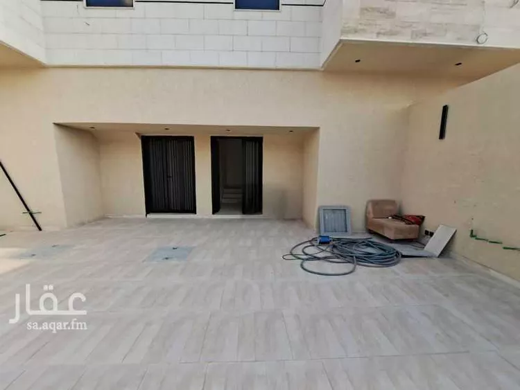 دور للبيع في شارع ثابت بن وديعة, حي العوالي, مدينة الرياض, منطقة الرياض صورة 3