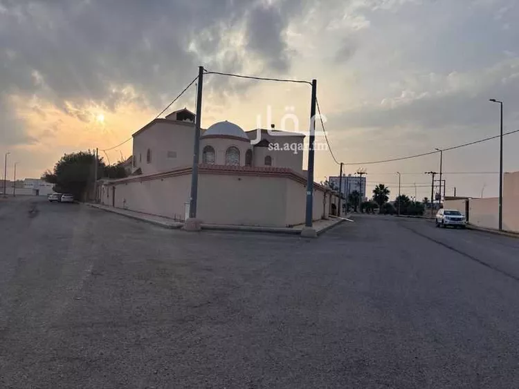 فيلا للبيع في شارع الهياثم, حي الخزان, مدينة رياض الخبراء, منطقة القصيم صورة 2