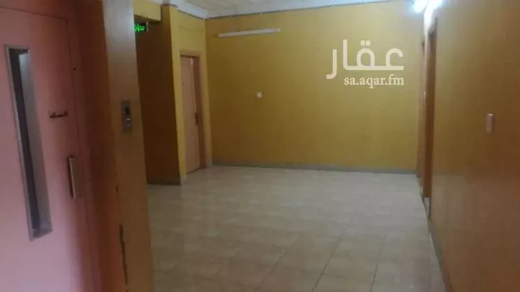 عمارة للبيع في شارع معاوية بن ابي سفيان, حي السعادة, مدينة تبوك, منطقة تبوك صورة 5