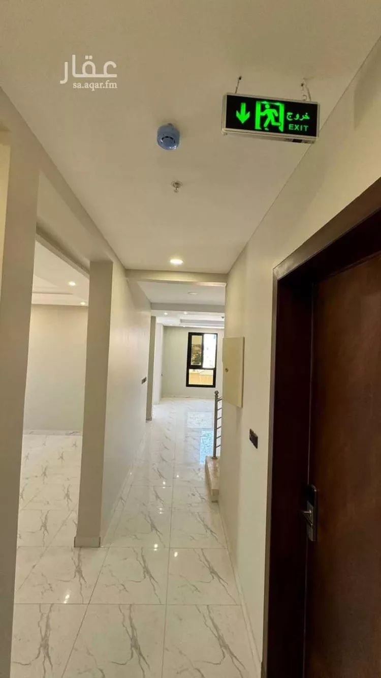 شقة للإيجار في شارع عبدالرحمن بن قاسم, حي عكاظ, مدينة الرياض, منطقة الرياض