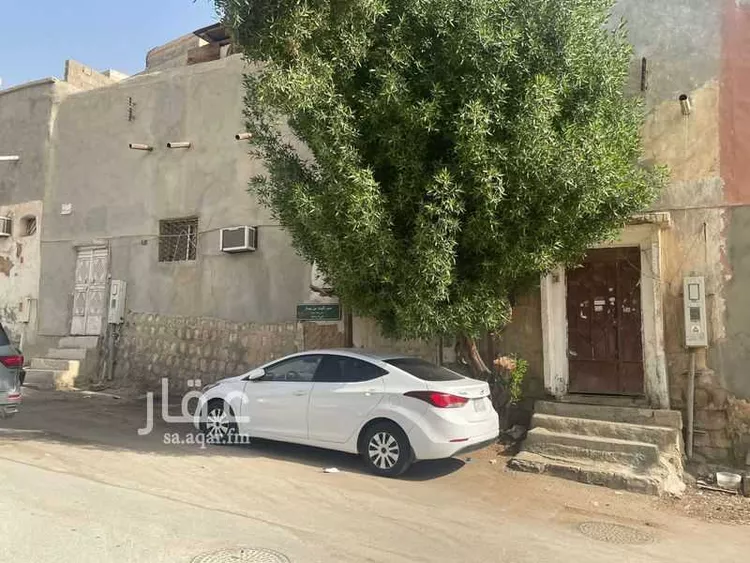 فيلا للبيع في شارع ثابت بن يسار, حي أم سليم, مدينة الرياض, منطقة الرياض
