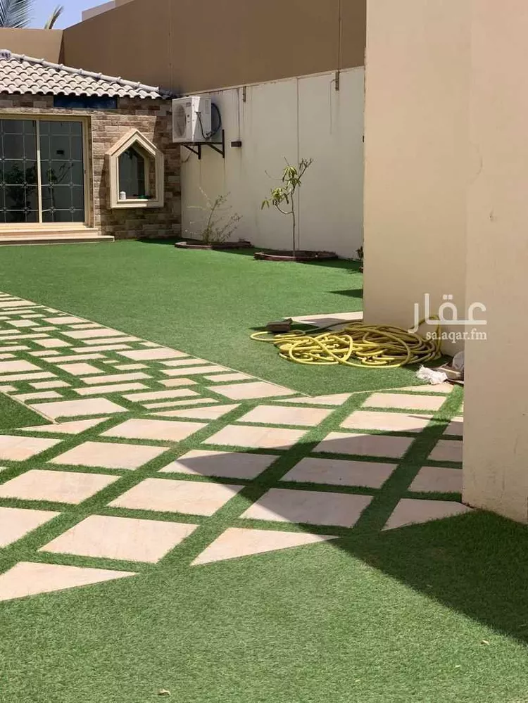 فيلا للإيجار في شارع الدائر ، حي العزيزية ، ينبع الصناعية ، ينبع