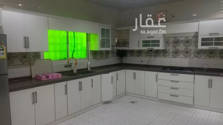 شقة للإيجار في شارع سليمان بن سعد القضاة, حي العريجاء الغربي, مدينة الرياض, منطقة الرياض صورة 3