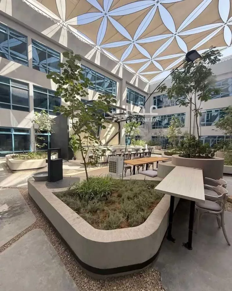 مكتب تجاري للإيجار في شارع صيدا, حي الدريهمية, مدينة الرياض, منطقة الرياض صورة 2