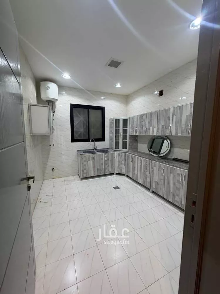 شقة للإيجار في شارع رزيقة, حي قرطبة, مدينة الرياض, منطقة الرياض صورة 2