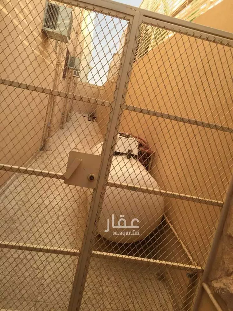 عمارة للبيع في شارع عبدالله بن عبيد, حي الروابي, مدينة المدينة المنورة, منطقة المدينة المنورة صورة 2