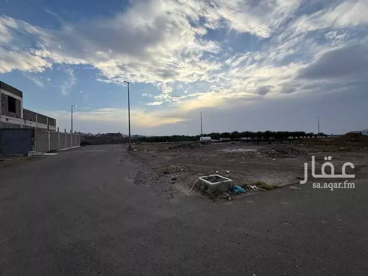 Land for Sale in Medina Ayn Al Khif صورة 3