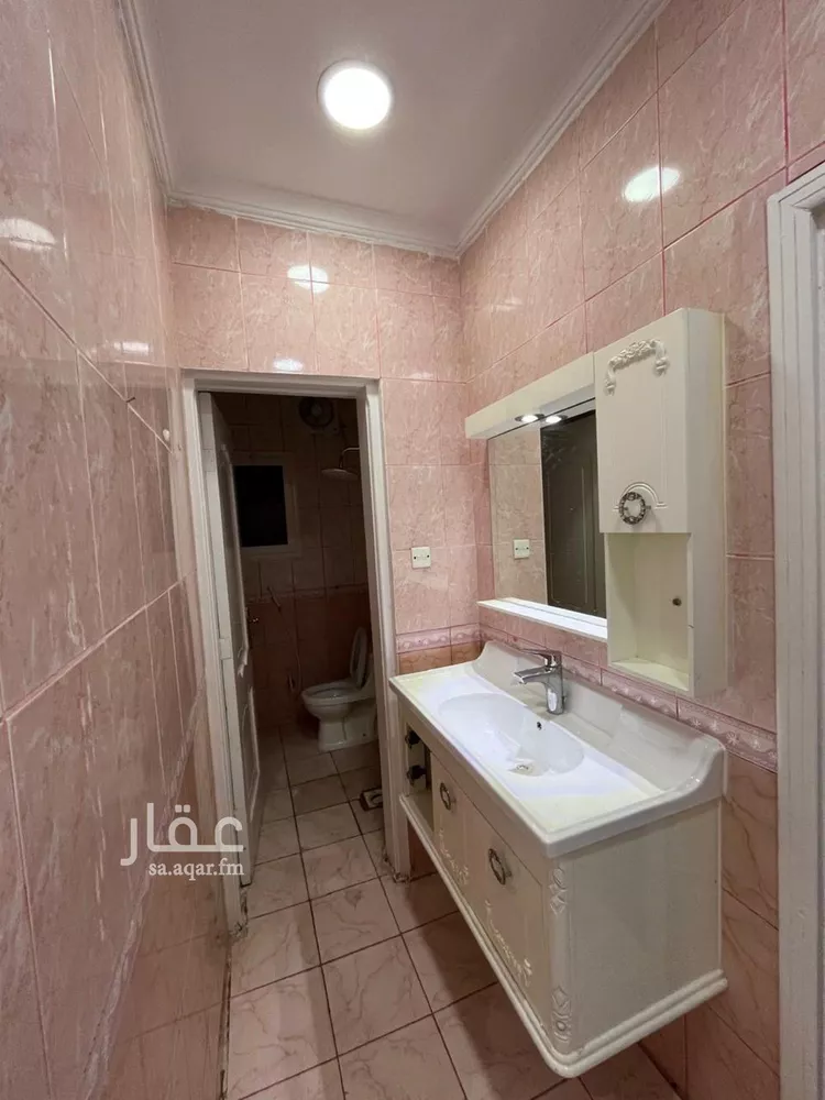 عمارة للبيع في شارع ابن ابي عثمان, حي الدفاع, مدينة المدينة المنورة, منطقة المدينة المنورة صورة 3