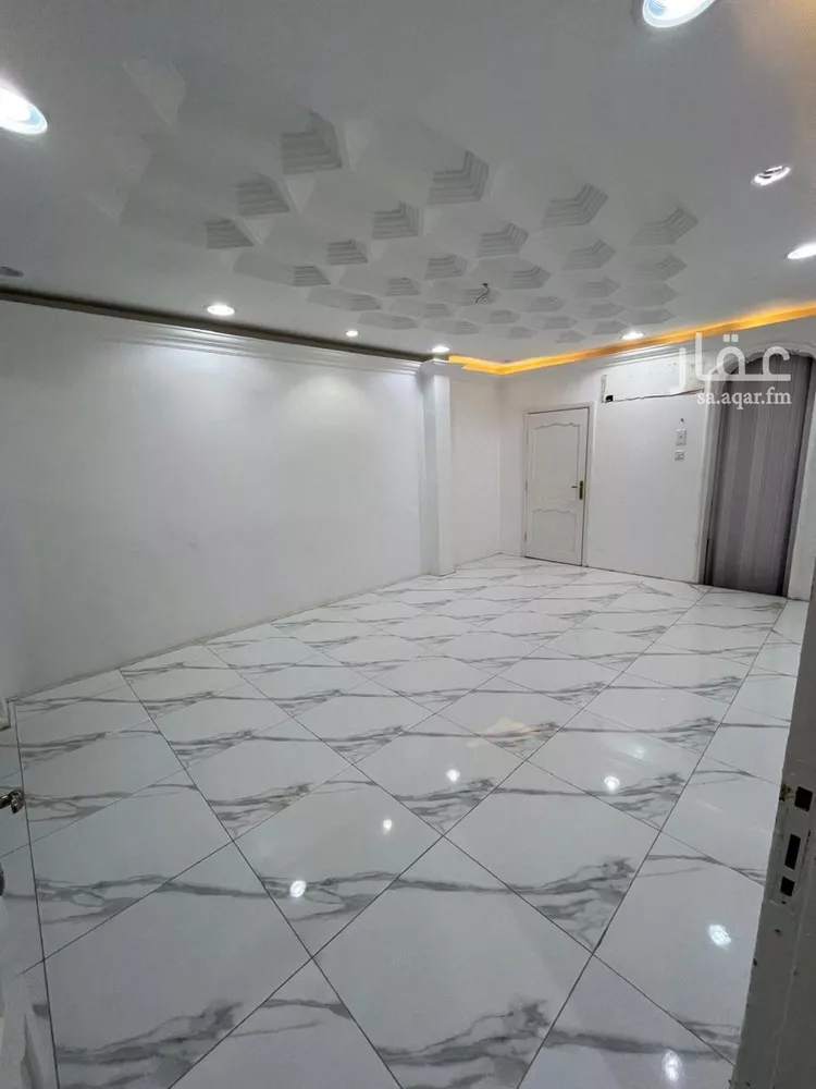 عمارة للبيع في شارع ابن ابي عثمان, حي الدفاع, مدينة المدينة المنورة, منطقة المدينة المنورة صورة 2