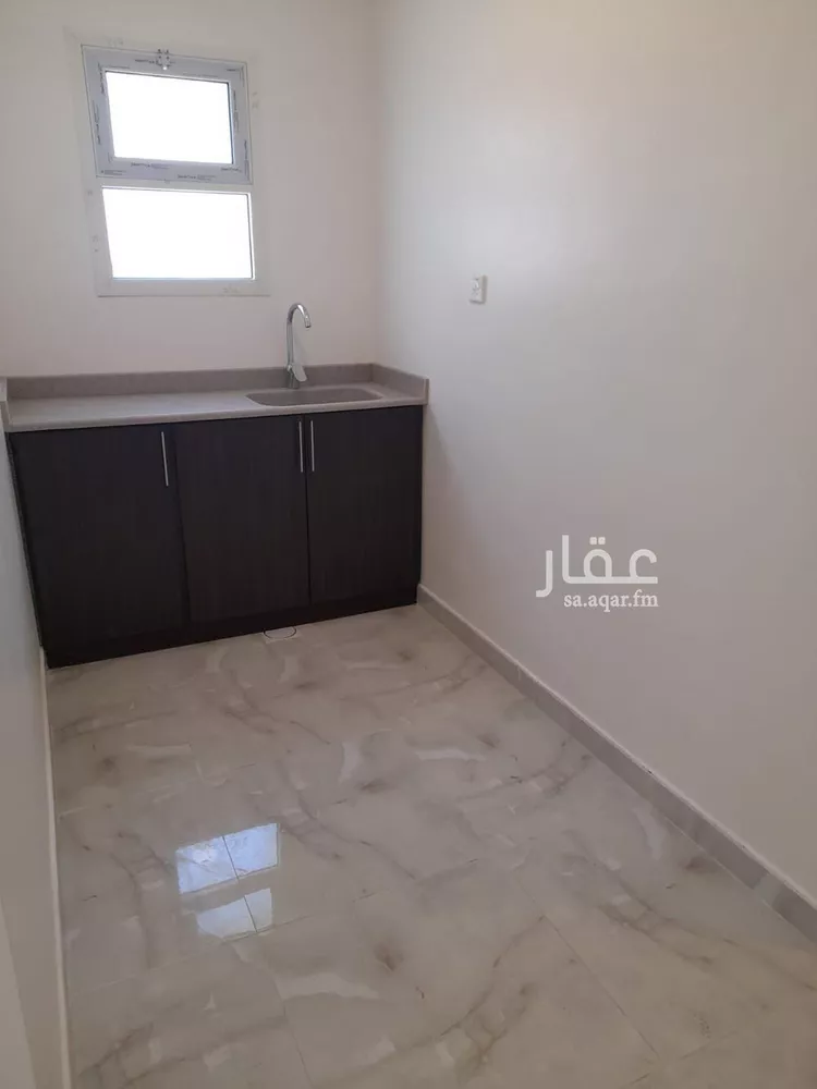 شقة للإيجار في شارع القليب, حي الضباب, مدينة الدمام, المنطقة الشرقية صورة 2