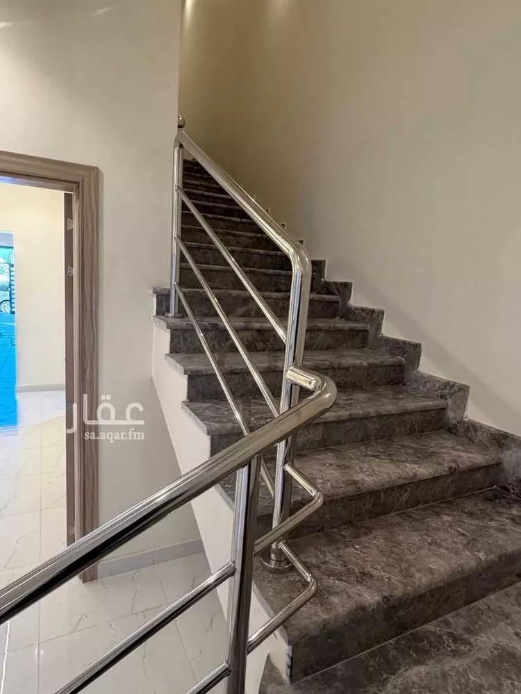 Villa for Sale in Dammam Ash Shulah صورة 4