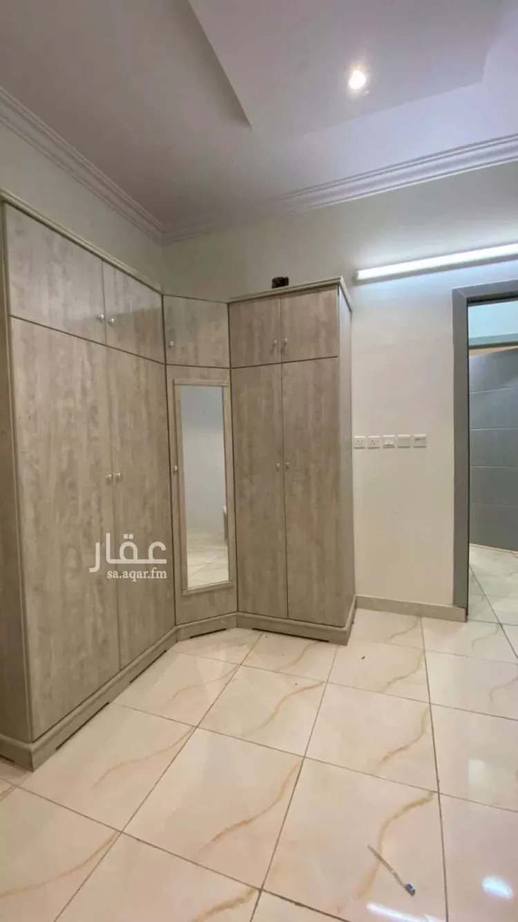 شقة للإيجار في شارع بيعة العقبة ، حي السعادة ، الرياض ، منطقة الرياض صورة 2