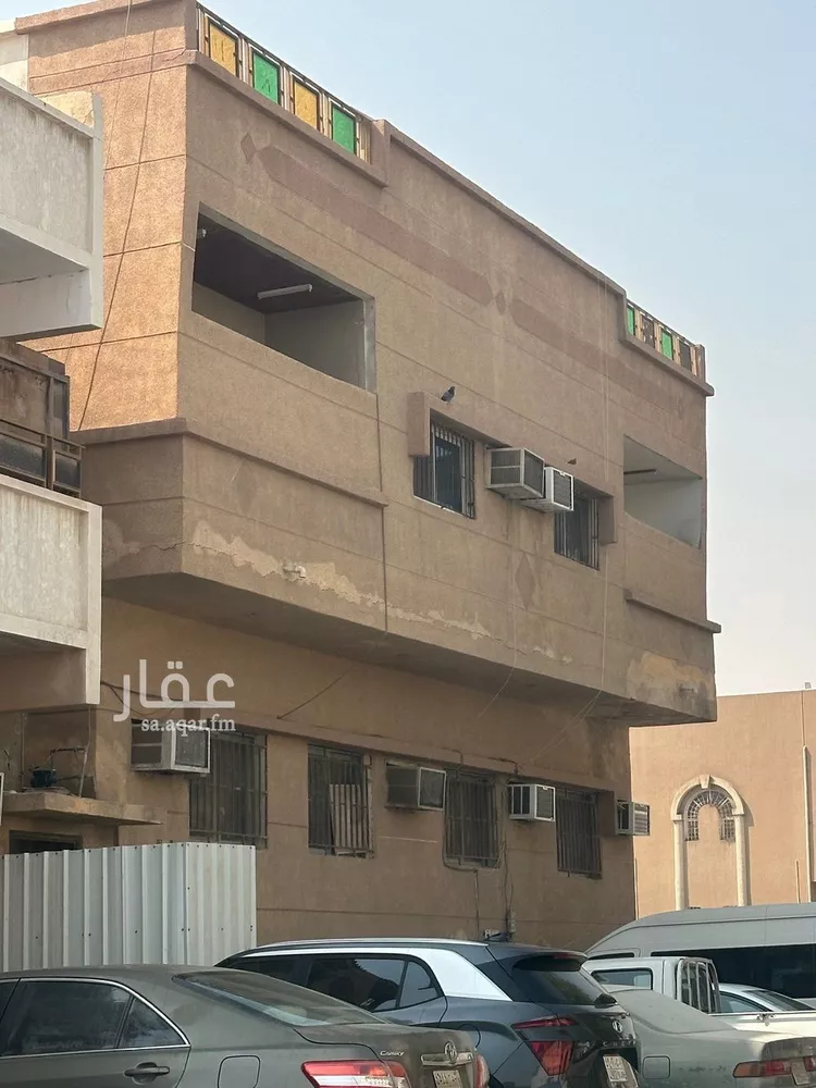 عمارة للبيع في شارع الطائف, حي الثقبة, مدينة الخبر, المنطقة الشرقية