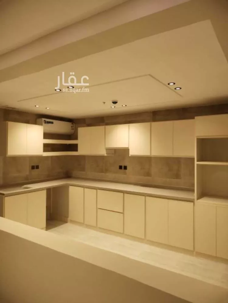 شقة للإيجار في حي الحمراء, مدينة الخبر, المنطقة الشرقية 8