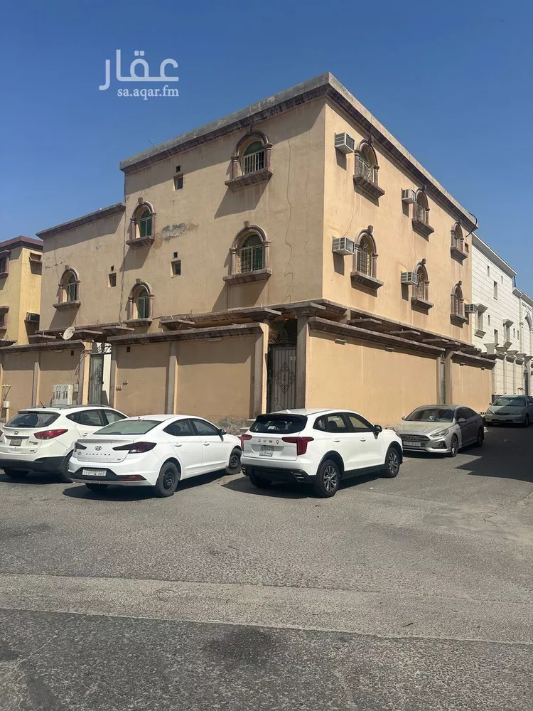 عمارة للبيع في حي طيبة, مدينة الدمام, المنطقة الشرقية