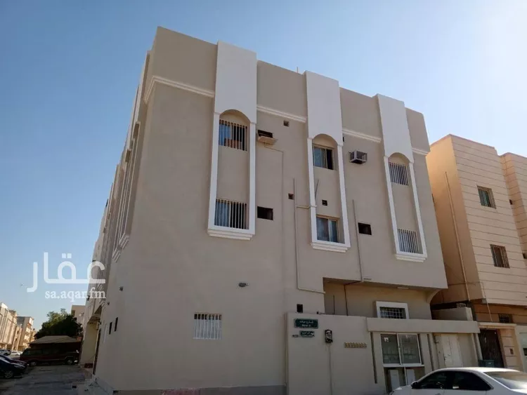 عمارة للإيجار في شارع الثامن عشر, حي الخبر الجنوبية, مدينة الخبر, المنطقة الشرقية صورة 2
