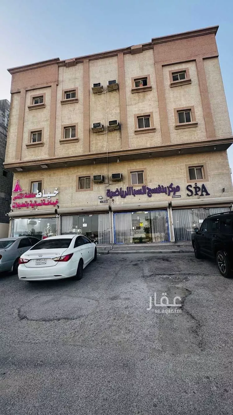 عمارة للبيع في شارع الامام محمد بن عبد الوهاب, حي طيبة, مدينة الدمام, المنطقة الشرقية صورة 2