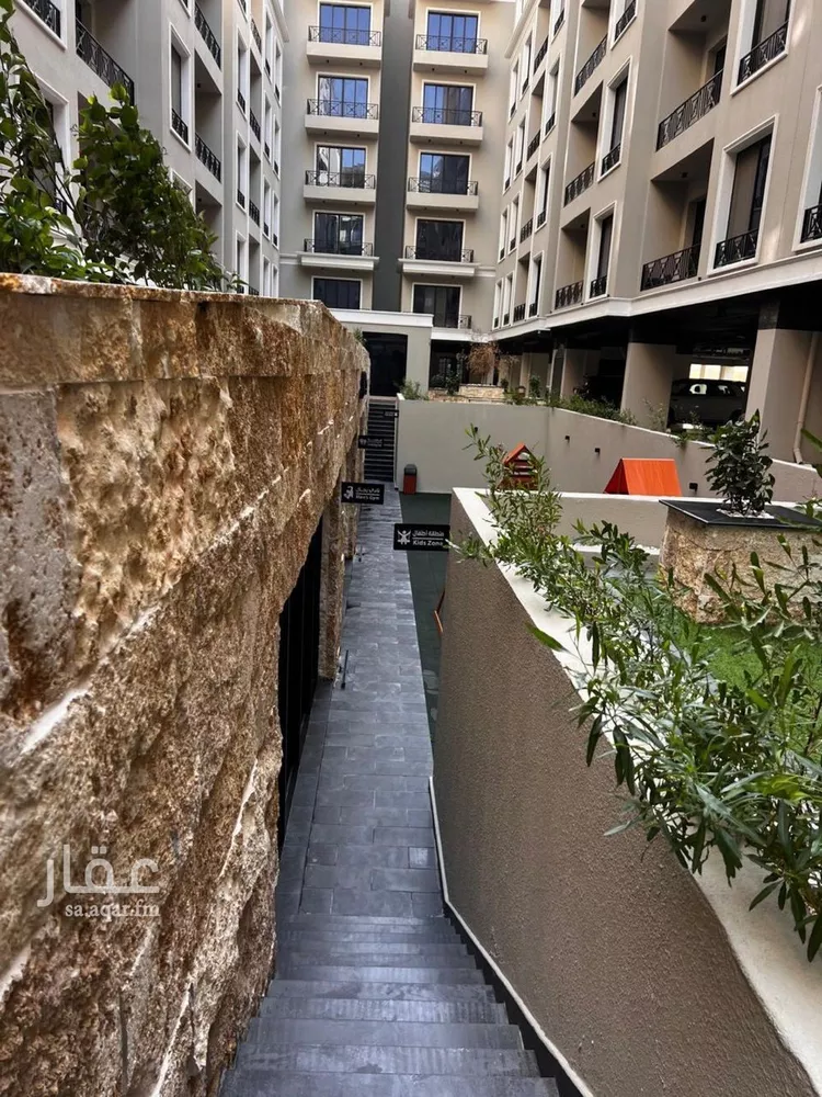 شقة للبيع في شارع صلاح الدين الايوبي, حي الحزام الذهبي, مدينة الخبر, المنطقة الشرقية صورة 4