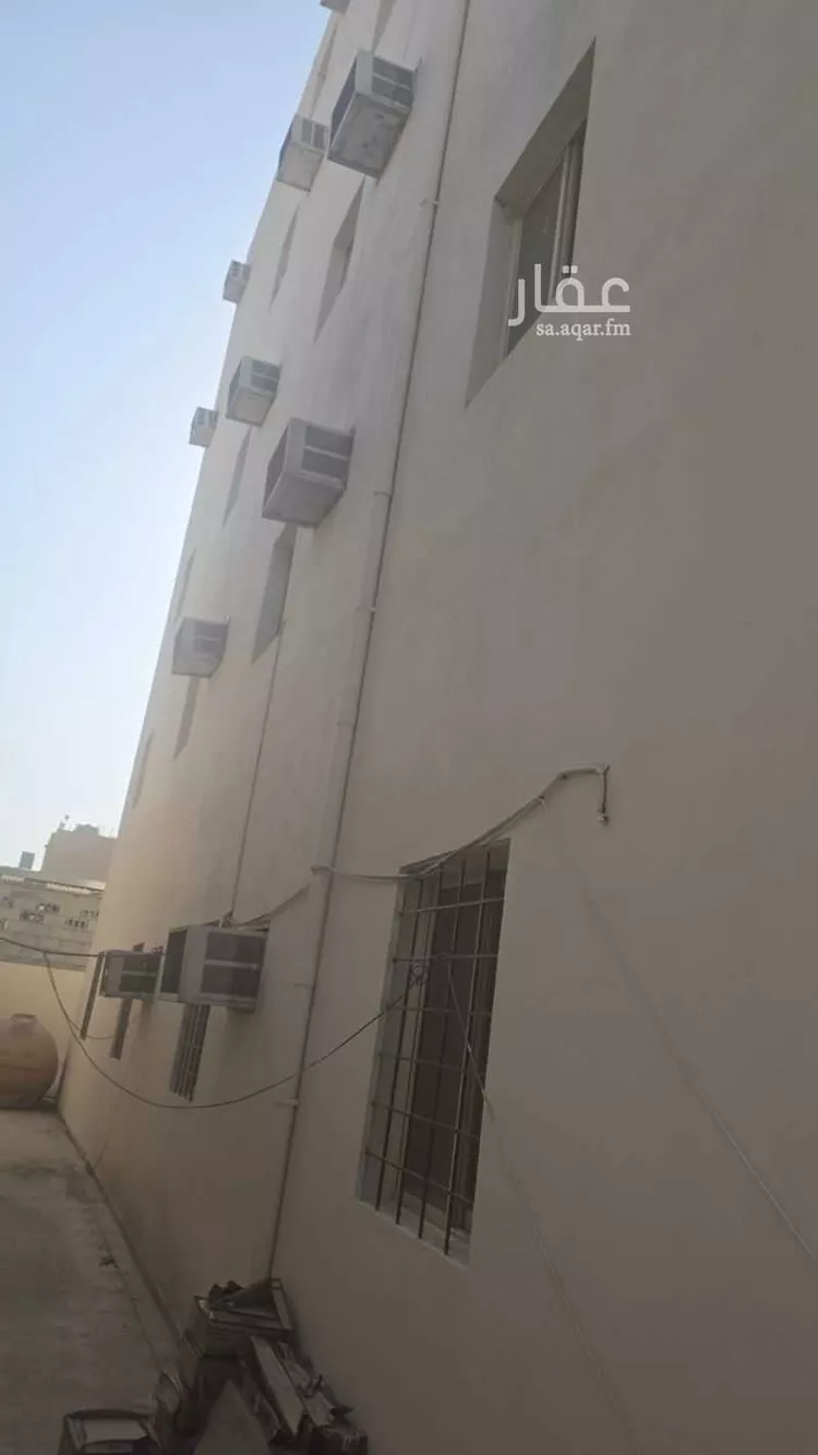 عمارة للبيع في شارع الامام محمد بن عبد الوهاب, حي طيبة, مدينة الدمام, المنطقة الشرقية صورة 4