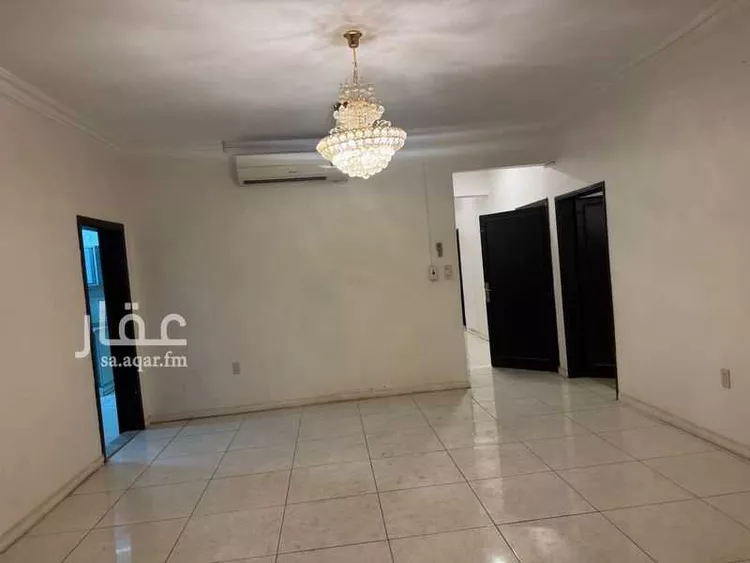 عمارة للبيع في شارع ابها, حي الثقبة, مدينة الخبر, المنطقة الشرقية صورة 3