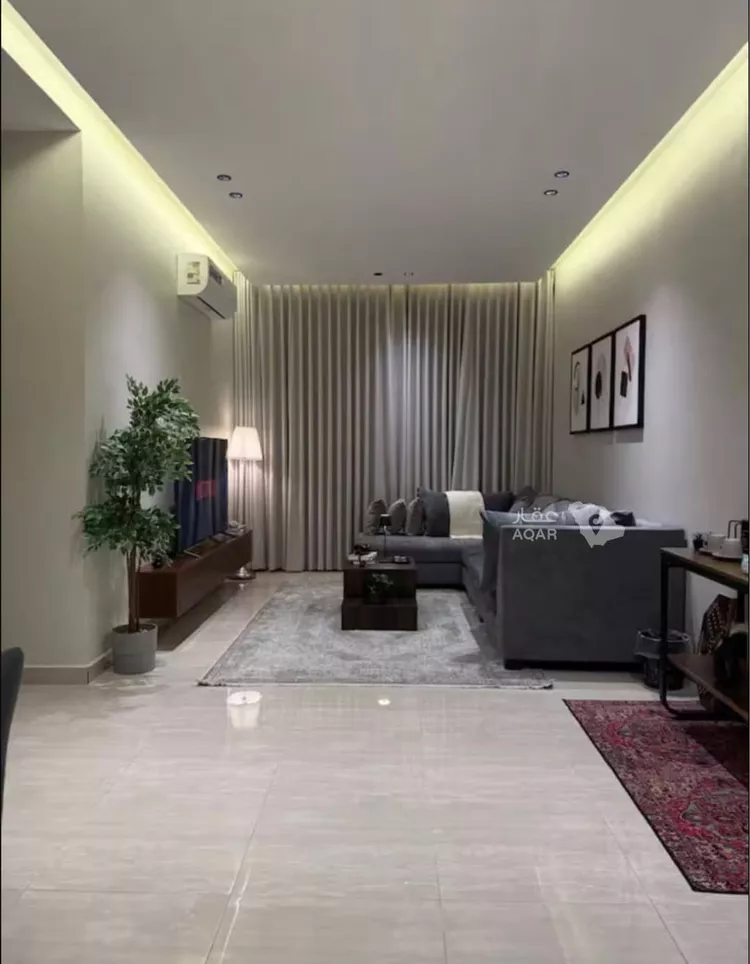 شقة للبيع في شارع المراح, حي الحمراء, مدينة الخبر, المنطقة الشرقية 5
