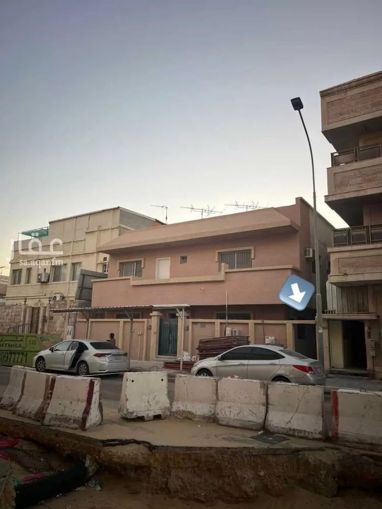 عمارة للبيع في شارع ابها, حي الثقبة, مدينة الخبر, المنطقة الشرقية 1 صورة