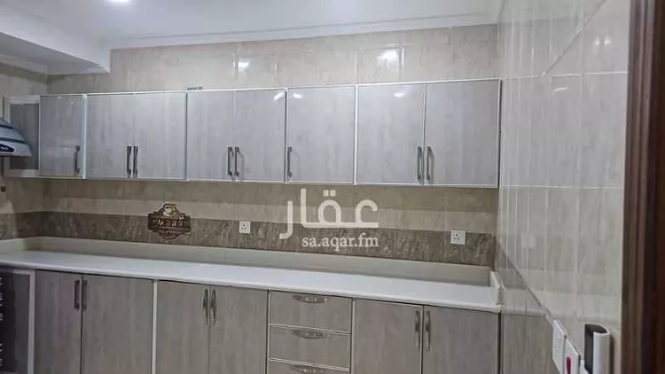 شقة للإيجار في شارع القيصومة, حي الحمراء, مدينة الخبر, المنطقة الشرقية 15