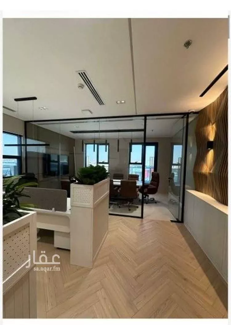 مكتب تجاري للإيجار في شارع انس بن مالك لفرعي, حي الصحافة, مدينة الرياض, منطقة الرياض صورة 5