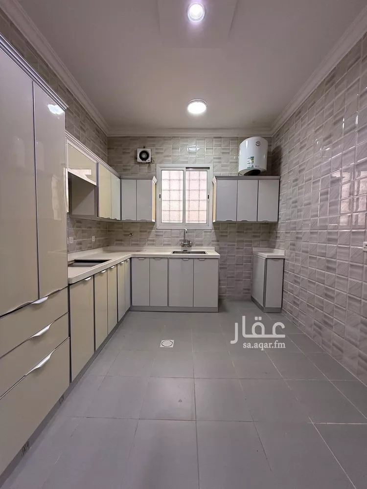 شقة للإيجار في شارع محمد المعافري, حي العارض, مدينة الرياض, منطقة الرياض صورة 2