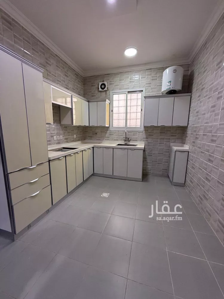 شقة للإيجار في شارع محمد المعافري, حي العارض, مدينة الرياض, منطقة الرياض 1 صورة