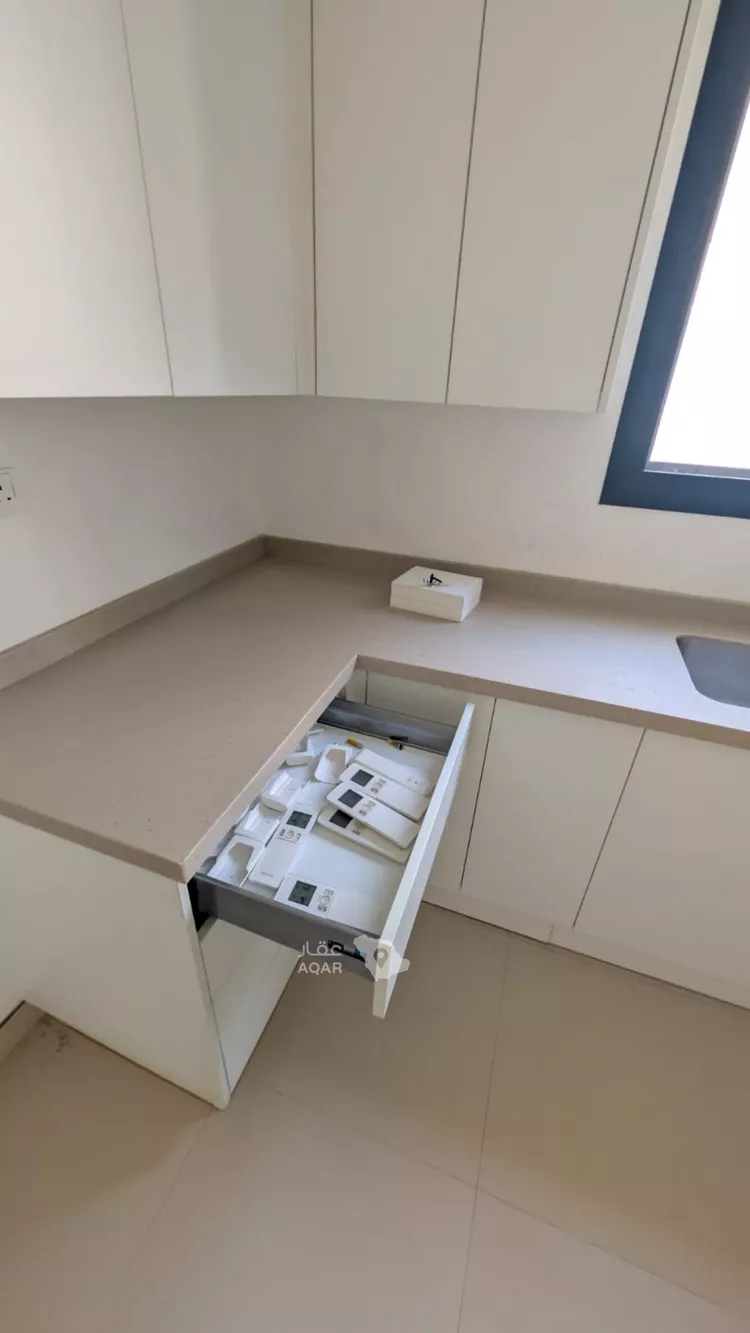فيلا للإيجار في شارع رقم 1229, حي سدرة, مدينة الرياض, منطقة الرياض 17