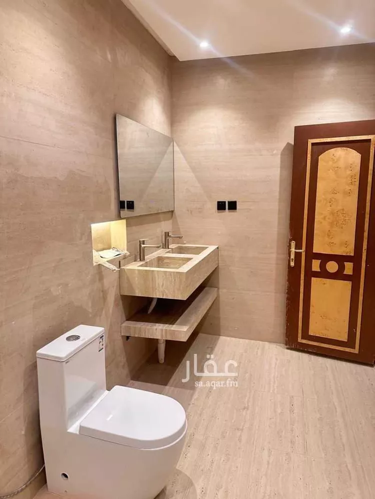 فيلا للإيجار في شارع عبدالرحمن الحلواني, حي الغدير, مدينة الرياض, منطقة الرياض صورة 3