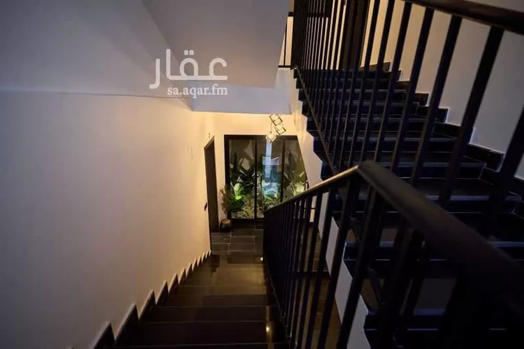 عمارة للإيجار في شارع 2527562, حي العليا, مدينة الرياض, منطقة الرياض 13