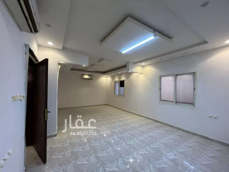 فيلا للبيع في شارع يحيى بن سامان, حي العارض, مدينة الرياض, منطقة الرياض صورة 5