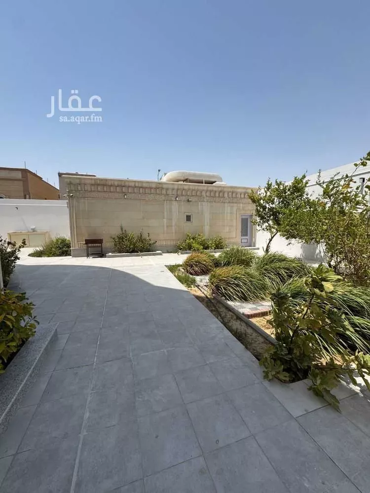 فيلا للبيع في شارع أصيل الهذلي, حي الرابية, مدينة العيون, المنطقة الشرقية 6
