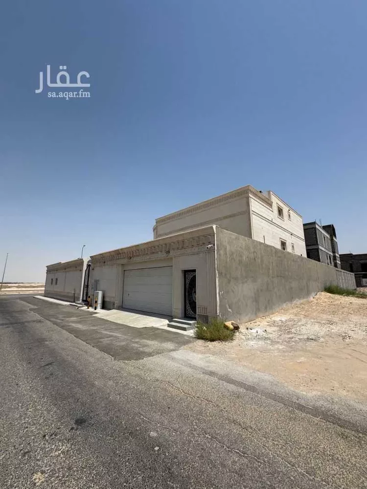فيلا للبيع في شارع أصيل الهذلي, حي الرابية, مدينة العيون, المنطقة الشرقية صورة 5