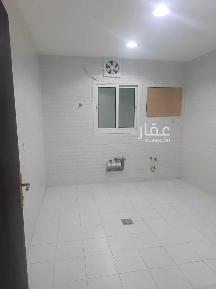 شقة للإيجار في شارع 897 ضاحية الملك فهد, حي ضاحية الملك فهد, مدينة الدمام, المنطقة الشرقية