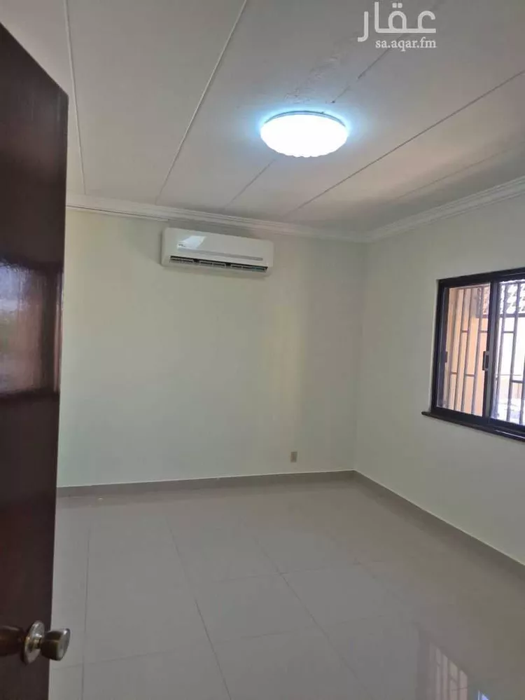 فيلا للإيجار في شارع شارع الشرفية, حي مكه الجنوبيه, مدينة مدينه الجبيل الصناعيه, المنطقة الشرقية صورة 5