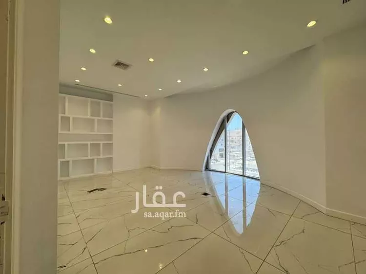 Commercial Office for Rent in Jeddah An Naim صورة 3