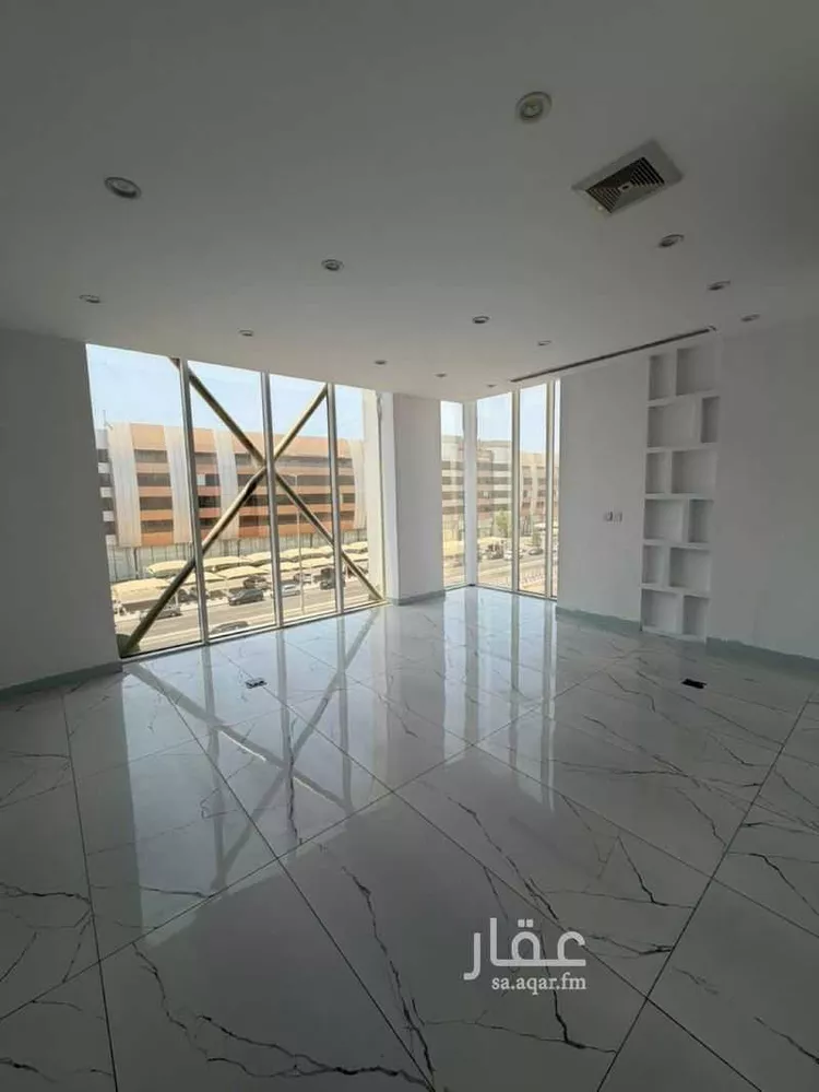 مكتب تجاري للإيجار في شارع الامير سلطان فرعي, حي النعيم, مدينة جدة, منطقة مكة المكرمة 8