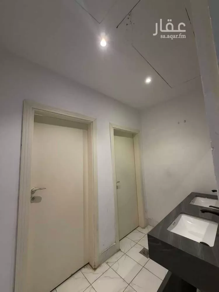 Commercial Office for Rent in Jeddah An Naim صورة 5