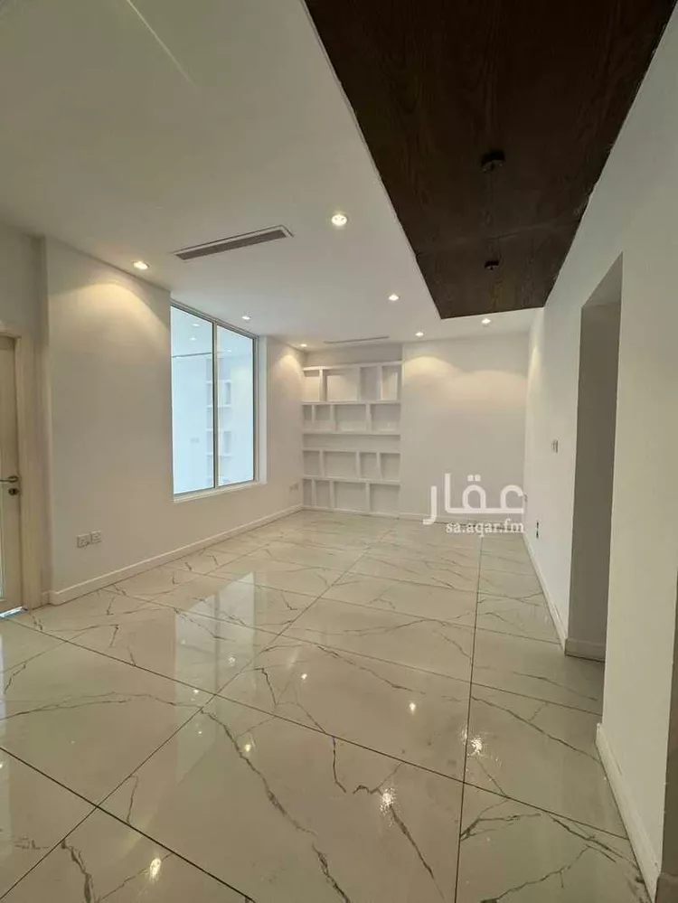 Commercial Office for Rent in Jeddah An Naim صورة 4