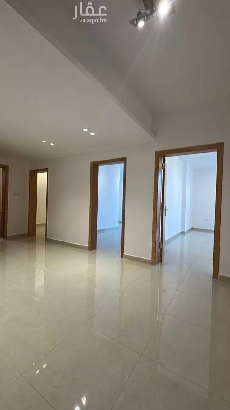 مكتب تجاري للإيجار في شارع البترجي فرعي, حي الزهراء, مدينة جدة, منطقة مكة المكرمة صورة 4