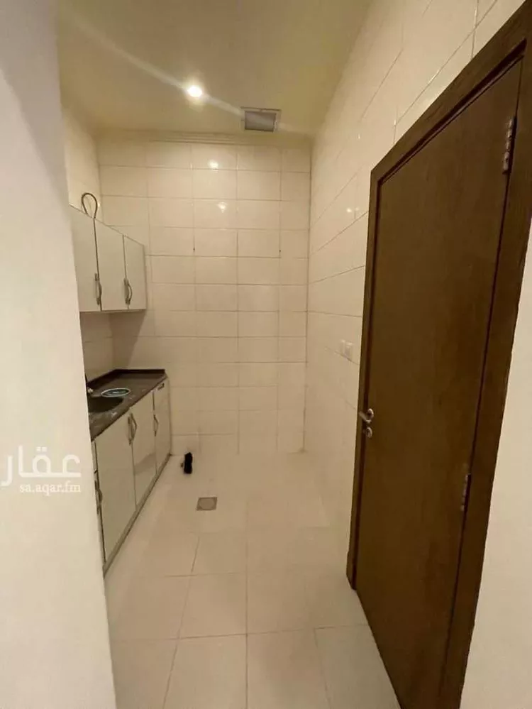 مكتب تجاري للإيجار في شارع الامير سلطان فرعي, حي النعيم, مدينة جدة, منطقة مكة المكرمة 8