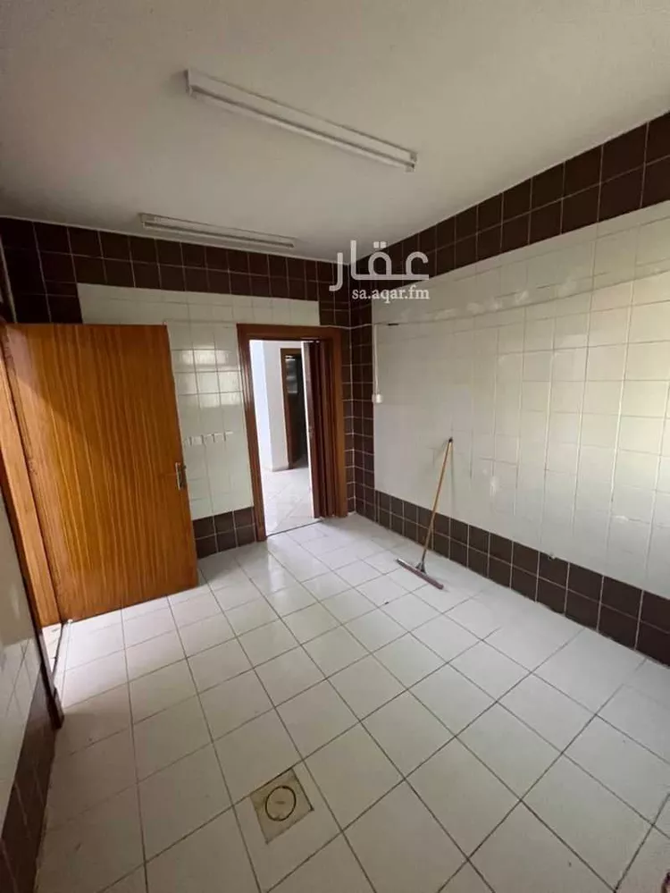 شقة للإيجار في شارع اللدايد, حي ظهرة لبن, مدينة الرياض, منطقة الرياض صورة 3