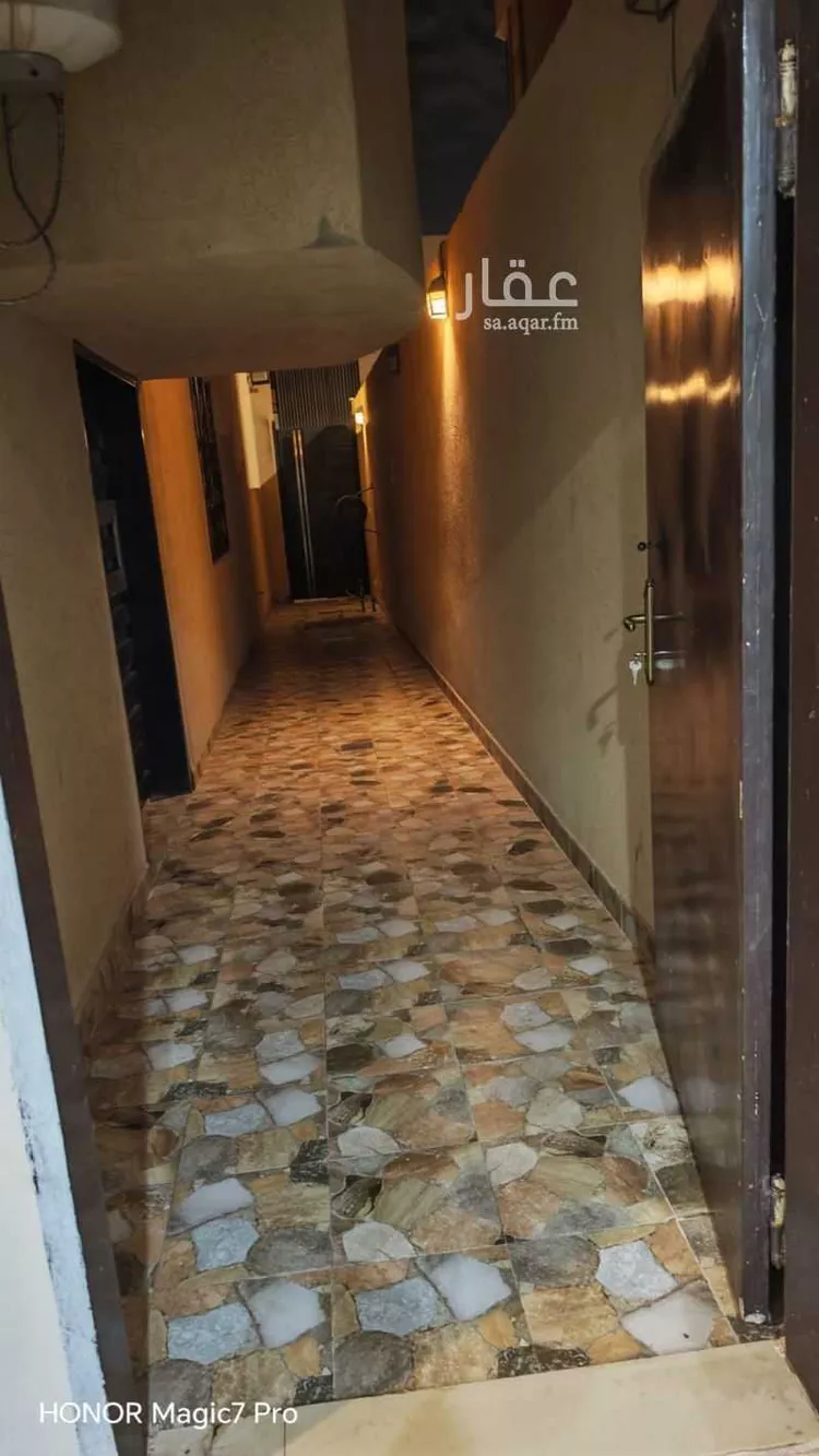 فيلا للإيجار في شارع الردهة, حي ظهرة لبن, مدينة الرياض, منطقة الرياض صورة 2