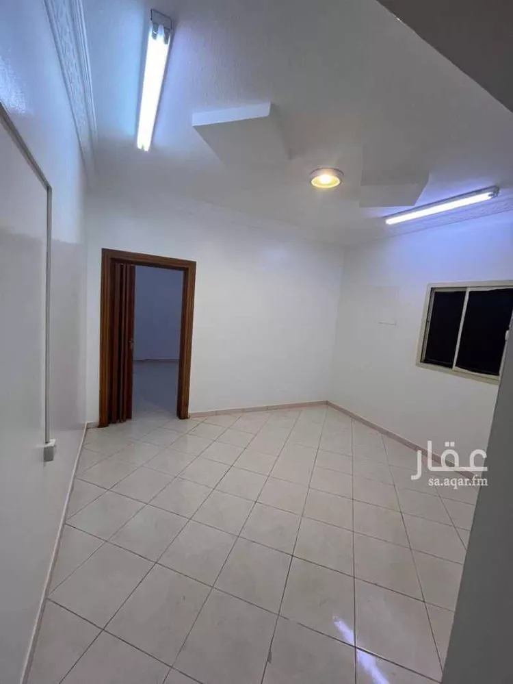 شقة للإيجار في شارع اللدايد, حي ظهرة لبن, مدينة الرياض, منطقة الرياض صورة 5