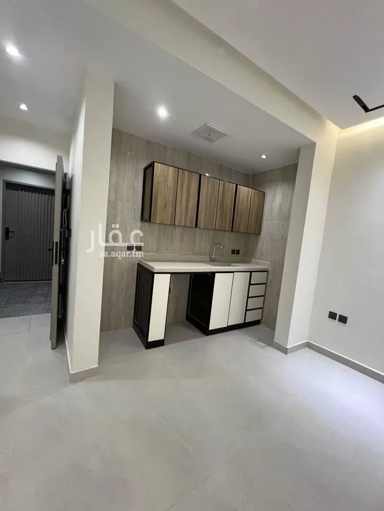عمارة للإيجار في شارع جنين, حي الشرفية, مدينة الرياض, منطقة الرياض صورة 2