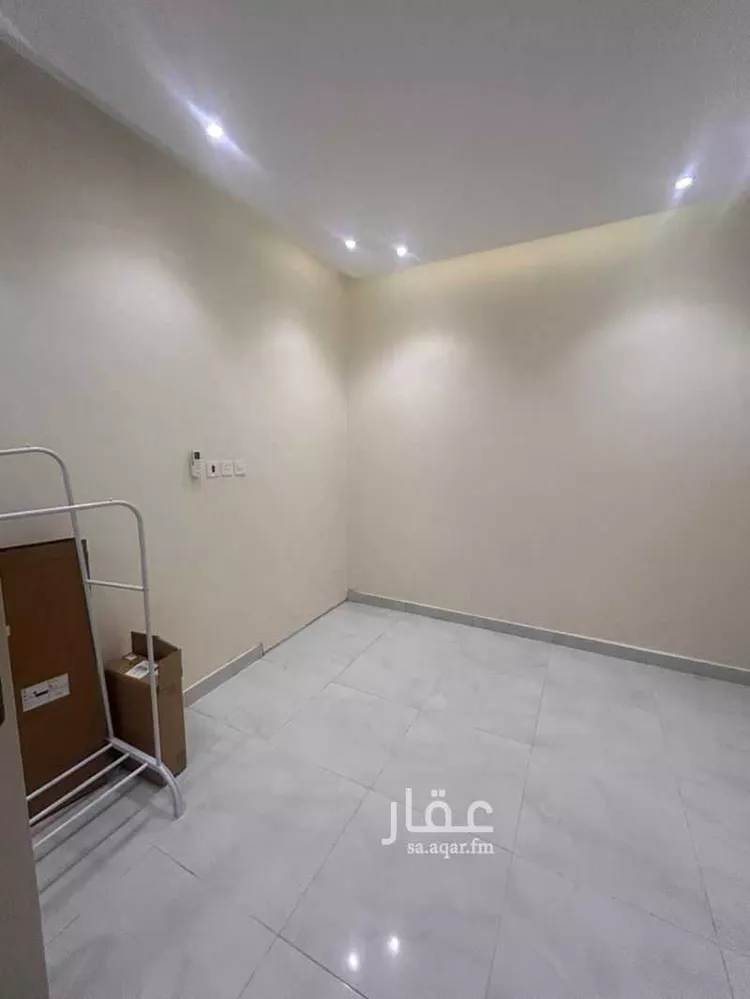 شقة للإيجار في شارع المفضل بن المهلب, حي المعذر, مدينة الرياض, منطقة الرياض